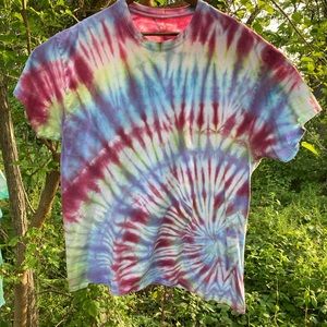 NWOT Custom Unisex Tie Dye T-Shirt